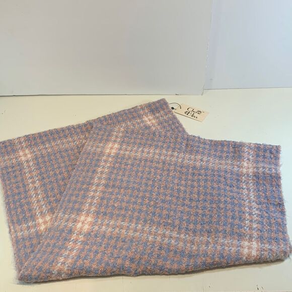 CHERIE Bliss Infinity Scarf Blue and Pink Houndstooth NWT - Picture 2 of 3